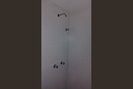 Apartamento à venda com 198m², 4 quartos e 2 vagas Apartamento à venda com 198m², 4 quartos e 2 vagasBanheiro 1