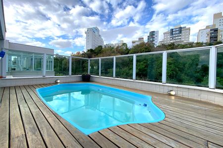 Apartamento à venda com 260m², 4 quartos e 5 vagas Apartamento à venda com 260m², 4 quartos e 5 vagasPiscina