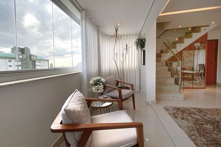 Apartamento à venda com 260m², 4 quartos e 5 vagas Apartamento à venda com 260m², 4 quartos e 5 vagasVaranda da Sala