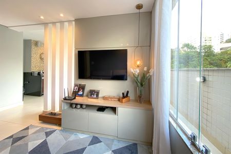 Apartamento à venda com 260m², 4 quartos e 5 vagas Apartamento à venda com 260m², 4 quartos e 5 vagasSala de Estar