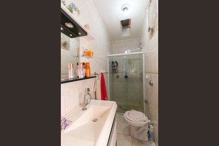 Casa à venda com 288m², 4 quartos e 5 vagas Casa à venda com 288m², 4 quartos e 5 vagasBanheiro da Casa 1