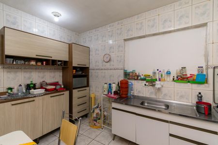 Casa à venda com 288m², 4 quartos e 5 vagas Casa à venda com 288m², 4 quartos e 5 vagasCozinha da Casa 1