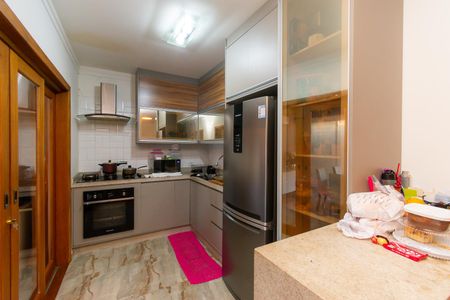 Casa à venda com 288m², 4 quartos e 5 vagas Casa à venda com 288m², 4 quartos e 5 vagasCozinha da Casa 2