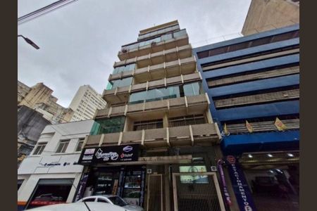 Apartamento para alugar com 88m², 2 quartos e sem vagaFachada