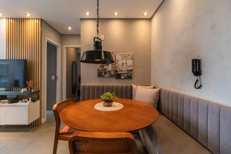 Sala de apartamento à venda com 2 quartos, 52m² em Alphaville Empresarial, Barueri