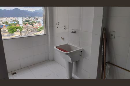 Apartamento à venda com 198m², 4 quartos e 2 vagas Apartamento à venda com 198m², 4 quartos e 2 vagasÁrea de Serviço