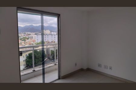 Apartamento à venda com 198m², 4 quartos e 2 vagas Apartamento à venda com 198m², 4 quartos e 2 vagasSuíte 1
