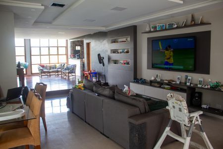 Sala de casa para alugar com 3 quartos, 450m² em Suissa, Ribeirão Pires