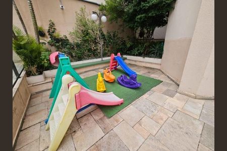 Apartamento à venda com 60m², 2 quartos e 1 vaga