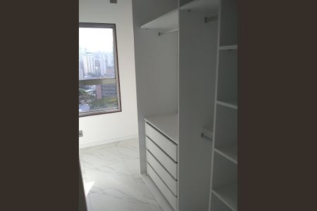 Apartamento à venda com 2 quartos, 70m² em Vila Olímpia, São Paulo