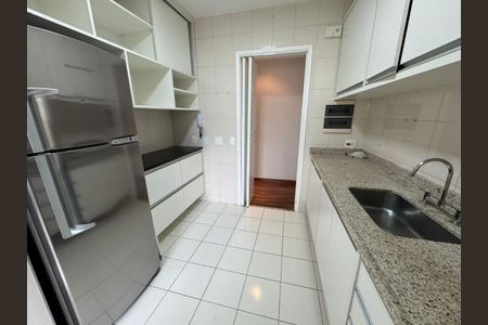 Apartamento à venda com 80m², 3 quartos e 2 vagas