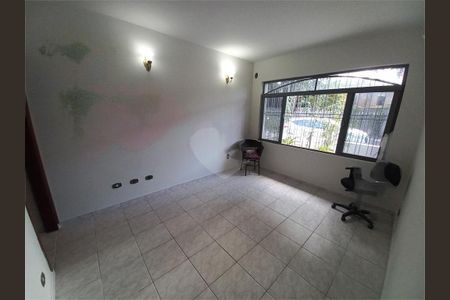 Casa à venda com 4 quartos, 180m² em Jardim Maria Rosa, Taboão da Serra