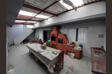 Casa à venda com 180m², 4 quartos e 3 vagas