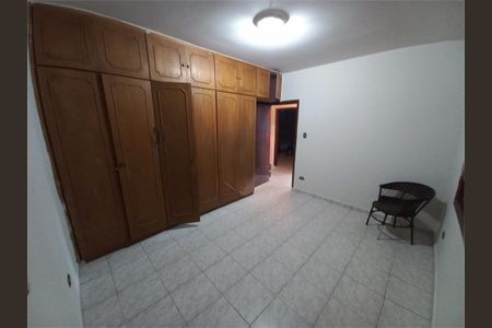 Casa à venda com 180m², 4 quartos e 3 vagas