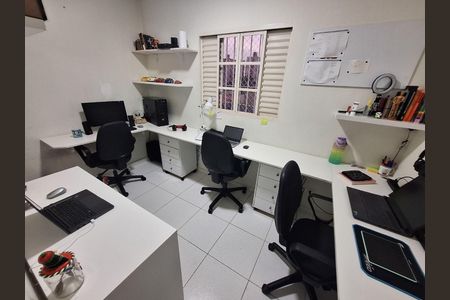 Casa à venda com 3 quartos, 157m² em Vila Caminho do Mar, São Bernardo do Campo