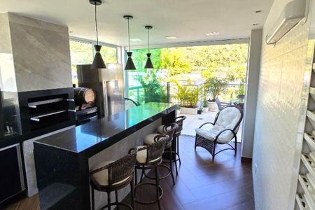 Apartamento à venda com 198m², 3 quartos e 2 vagas