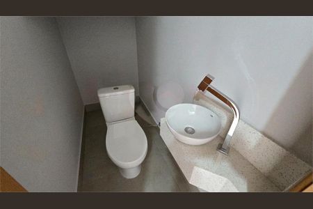 Casa à venda com 3 quartos, 164m² em Parque Sao Domingos, São Paulo