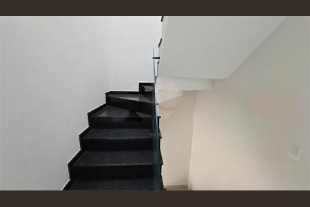 Casa à venda com 164m², 3 quartos e 2 vagas