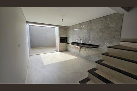 Casa à venda com 164m², 3 quartos e 2 vagas