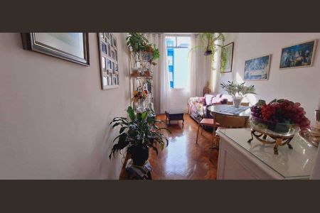 Apartamento à venda com 63m², 2 quartos e sem vaga