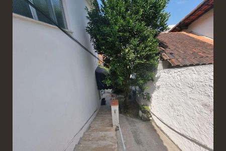 Casa à venda com 3 quartos, 107m² em Santa Rosa, Niterói