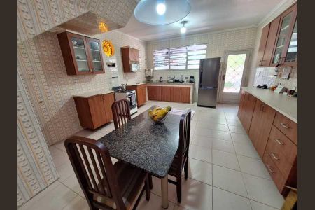 Casa à venda com 4 quartos, 348m² em Pechincha, Rio de Janeiro