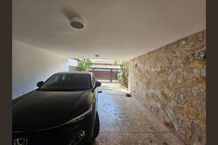 Casa à venda com 315m², 6 quartos e 6 vagas