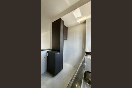 Apartamento para alugar com 56m², 2 quartos e 2 vagas Apartamento para alugar com 56m², 2 quartos e 2 vagasCozinha