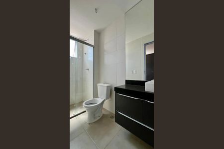 Apartamento para alugar com 56m², 2 quartos e 2 vagas Apartamento para alugar com 56m², 2 quartos e 2 vagasBanheiro