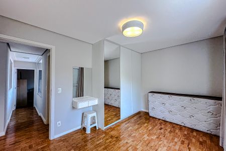 Casa para alugar com 250m², 4 quartos e 2 vagasQuarto 1