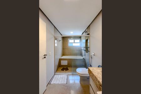 Casa para alugar com 250m², 4 quartos e 2 vagasBanheiro da Suíte