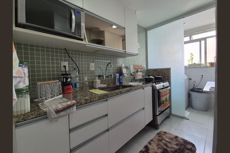 Apartamento à venda com 124m², 3 quartos e 2 vagas Apartamento à venda com 124m², 3 quartos e 2 vagasCozinha