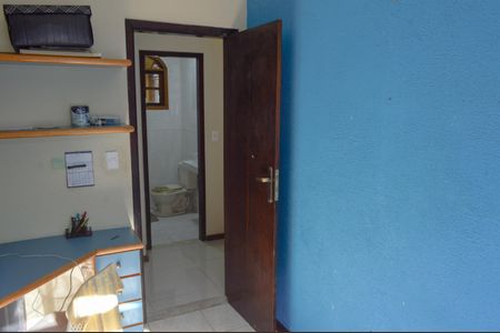 Casa de condomínio à venda com 2502m², 5 quartos e 4 vagas Casa de condomínio à venda com 2502m², 5 quartos e 4 vagasEscritório