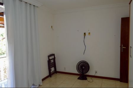 Casa de condomínio à venda com 2502m², 5 quartos e 4 vagas Casa de condomínio à venda com 2502m², 5 quartos e 4 vagasQuato 3