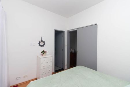 Casa à venda com 133m², 3 quartos e 2 vagas Casa à venda com 133m², 3 quartos e 2 vagasSuíte