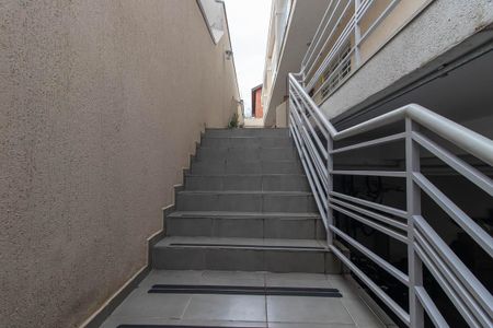 Casa à venda com 133m², 3 quartos e 2 vagas Casa à venda com 133m², 3 quartos e 2 vagasHall de Entrada