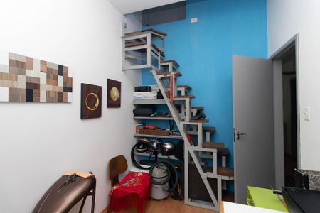 Casa à venda com 133m², 3 quartos e 2 vagas Casa à venda com 133m², 3 quartos e 2 vagasQuarto 2