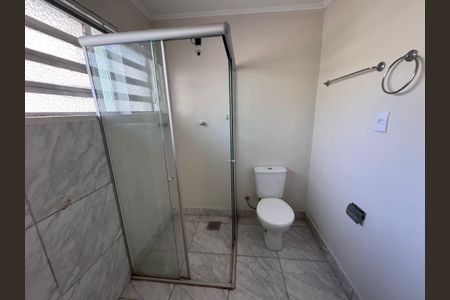 Apartamento à venda com 114m², 2 quartos e 1 vaga Apartamento à venda com 114m², 2 quartos e 1 vagaBanheiro 2
