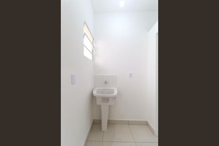 Casa para alugar com 27m², 1 quarto e sem vaga Casa para alugar com 27m², 1 quarto e sem vagaÁrea de Serviço