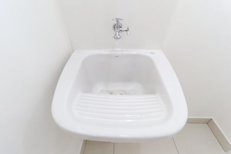 Casa para alugar com 27m², 1 quarto e sem vaga Casa para alugar com 27m², 1 quarto e sem vagaÁrea de Serviço