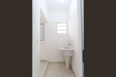 Casa para alugar com 27m², 1 quarto e sem vaga Casa para alugar com 27m², 1 quarto e sem vagaÁrea de Serviço