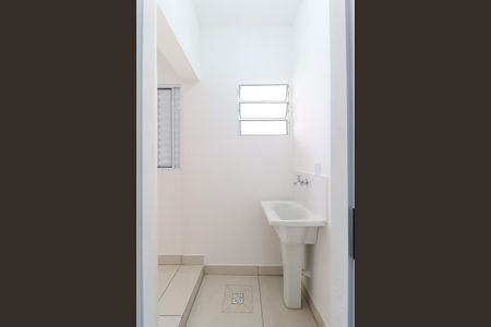 Casa para alugar com 27m², 1 quarto e sem vagaBanheiro