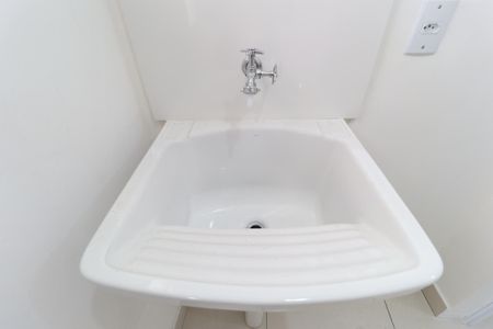 Casa para alugar com 27m², 1 quarto e sem vagaÁrea de Serviço