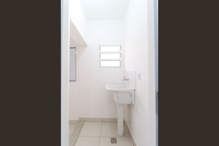 Casa para alugar com 27m², 1 quarto e sem vagaÁrea de Serviço