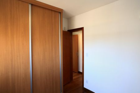 Apartamento à venda com 240m², 3 quartos e 5 vagasQuarto 1