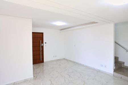 Sala de apartamento à venda com 3 quartos, 240m² em Cruzeiro, Belo Horizonte