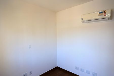 Apartamento à venda com 240m², 3 quartos e 5 vagasQuarto 2