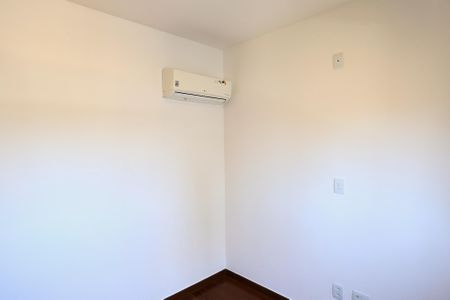 Apartamento à venda com 240m², 3 quartos e 5 vagasQuarto 1