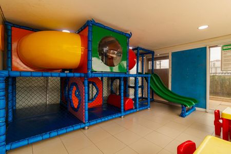 Apartamento à venda com 65m², 3 quartos e 1 vagaÁrea comum