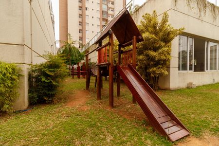 Apartamento à venda com 65m², 3 quartos e 1 vagaÁrea comum